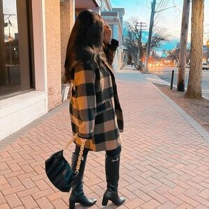 Abercrombie & Fitch Black and Tan Checkered Pea Coat